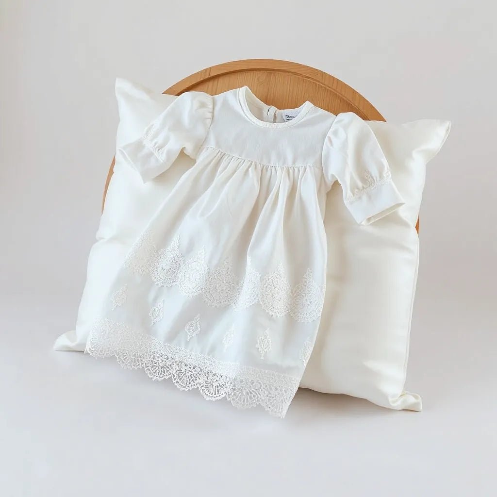 Luxurious Lace Christening Gown: Timeless Styling Tips - Oli Prik Copenhagen