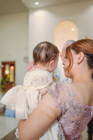 Charming White and Off-White Christening Gowns for Your Baby - Oli Prik Copenhagen